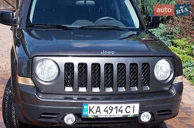 Внедорожник / Кроссовер Jeep Patriot 2014 в Киеве