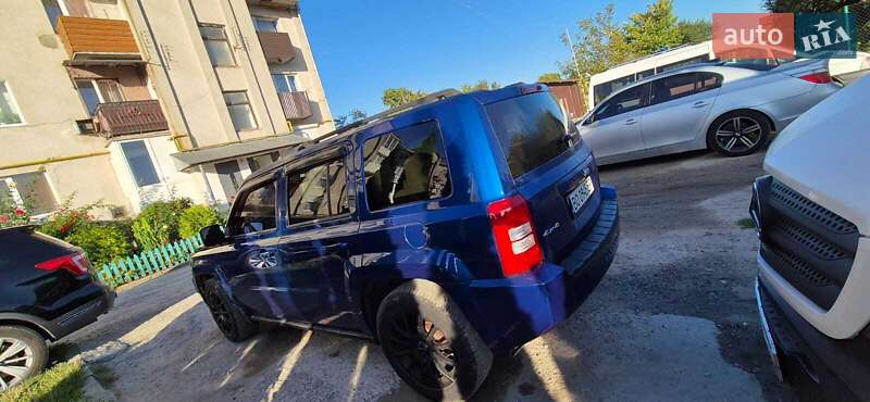 Внедорожник / Кроссовер Jeep Patriot 2010 в Тернополе