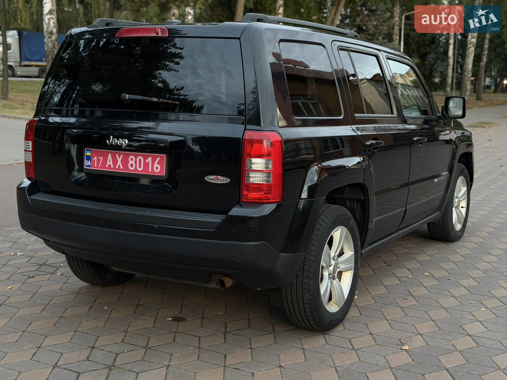 2014 Jeep Liberty (Patriot) - мініатюра 43