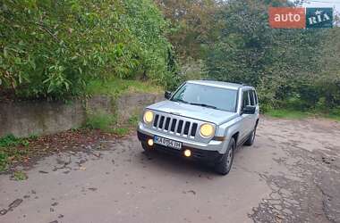 Внедорожник / Кроссовер Jeep Patriot 2013 в Львове