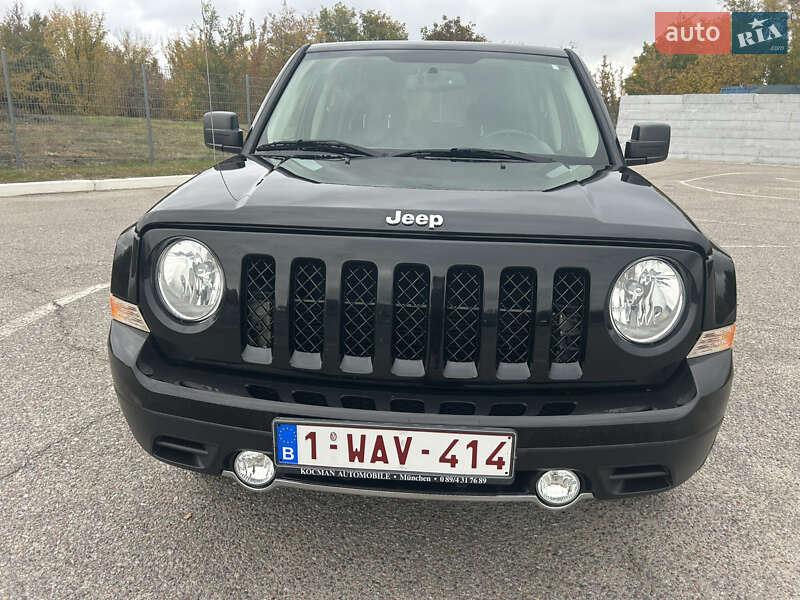 Позашляховик / Кросовер Jeep Patriot 2016 в Дніпрі