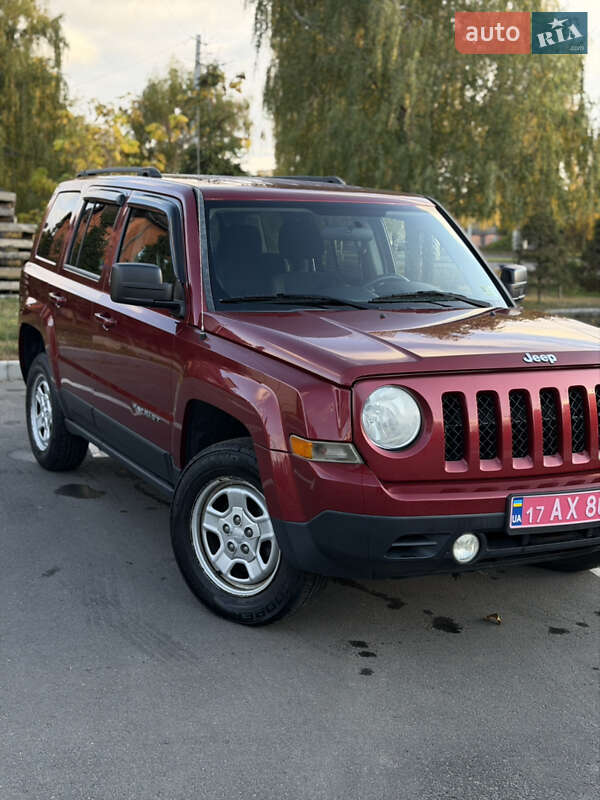 Позашляховик / Кросовер Jeep Patriot 2014 в Лубнах