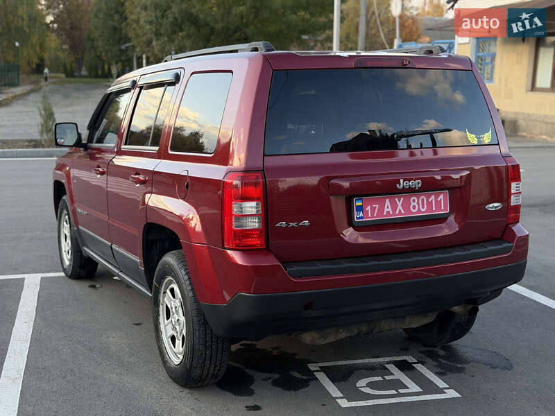 Позашляховик / Кросовер Jeep Patriot 2014 в Лубнах