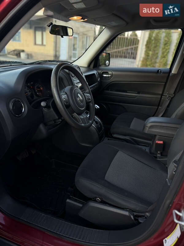 Позашляховик / Кросовер Jeep Patriot 2014 в Лубнах