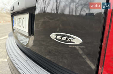 Внедорожник / Кроссовер Jeep Patriot 2015 в 
