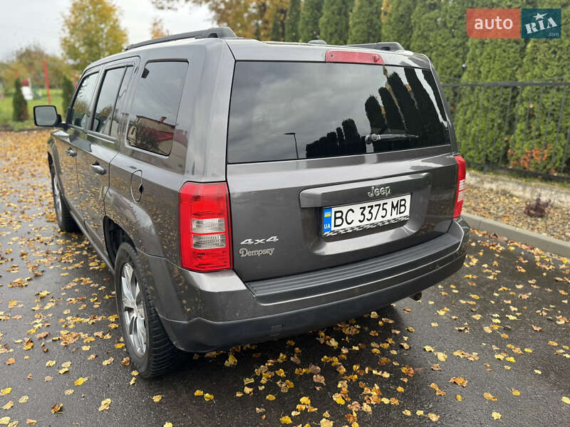 Внедорожник / Кроссовер Jeep Patriot 2015 в Львове