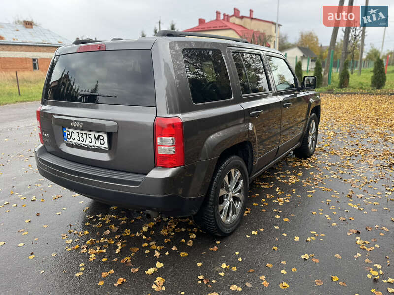 Внедорожник / Кроссовер Jeep Patriot 2015 в Львове