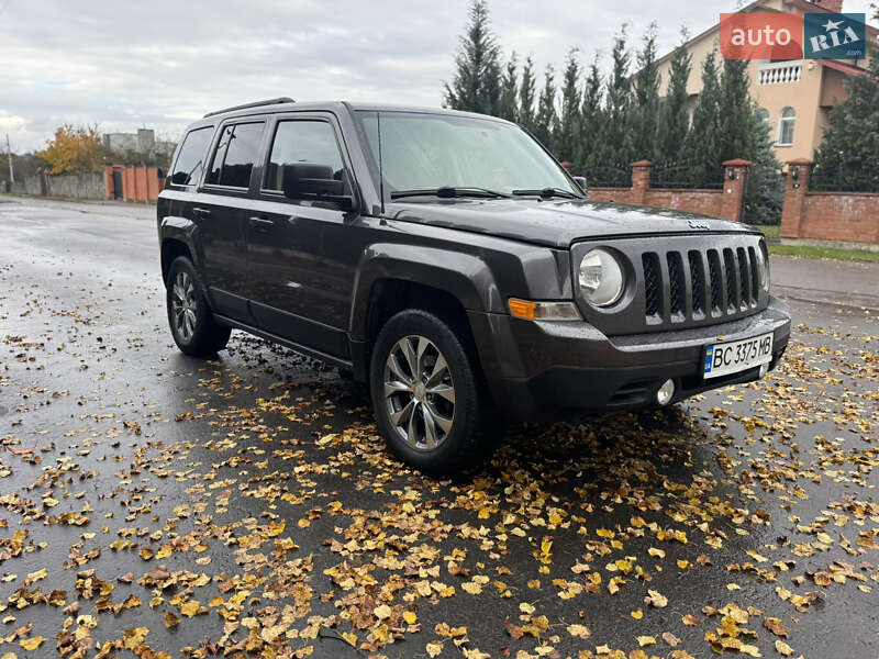 Внедорожник / Кроссовер Jeep Patriot 2015 в Львове
