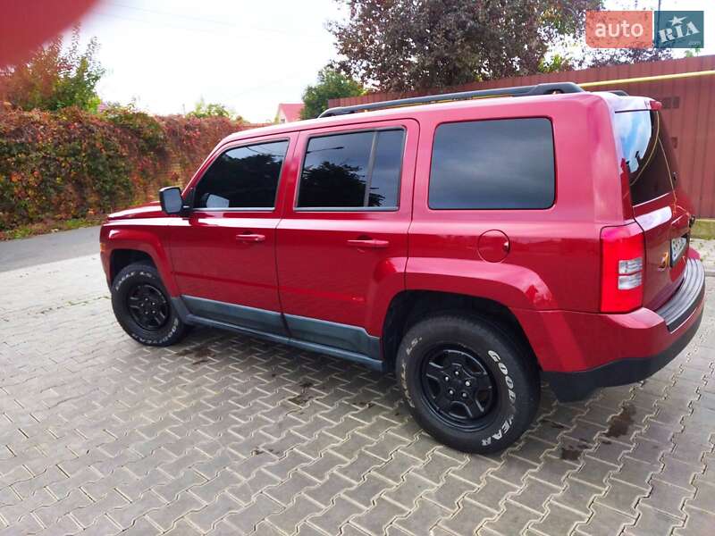 Внедорожник / Кроссовер Jeep Patriot 2011 в Одессе