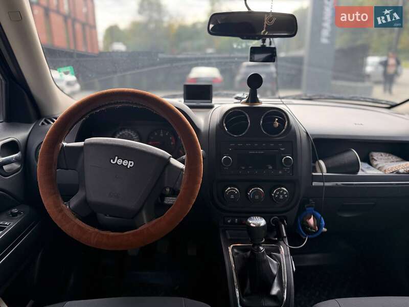 Позашляховик / Кросовер Jeep Patriot 2010 в Чернівцях фото 12 Позашляховик / Кросовер Jeep Patriot 2010 в Чернівцях