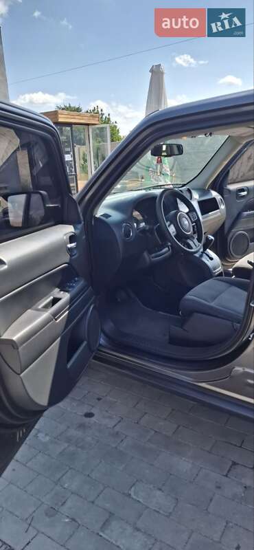 Внедорожник / Кроссовер Jeep Patriot 2015 в Новой Водолаге фото 26 Внедорожник / Кроссовер Jeep Patriot 2015 в Новой Водолаге