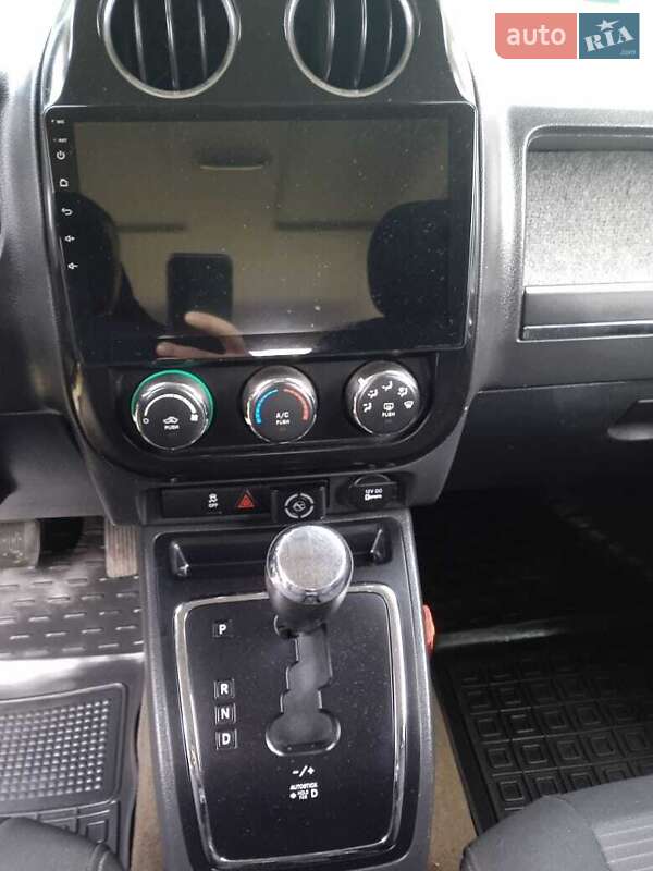 Позашляховик / Кросовер Jeep Patriot 2015 в Жашківу