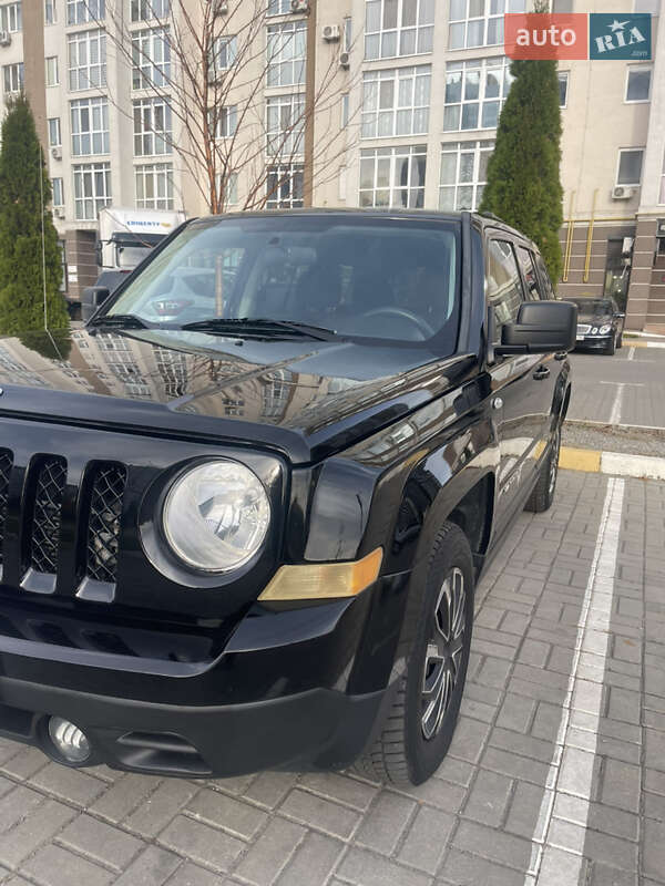 Позашляховик / Кросовер Jeep Patriot 2013 в Києві