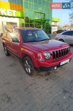 Внедорожник / Кроссовер Jeep Patriot 2016 в Кривом Роге