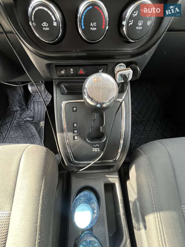 Внедорожник / Кроссовер Jeep Patriot 2014 в Болграде