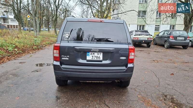 Внедорожник / Кроссовер Jeep Patriot 2015 в Житомире