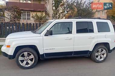 Позашляховик / Кросовер Jeep Patriot 2015 в Тернополі