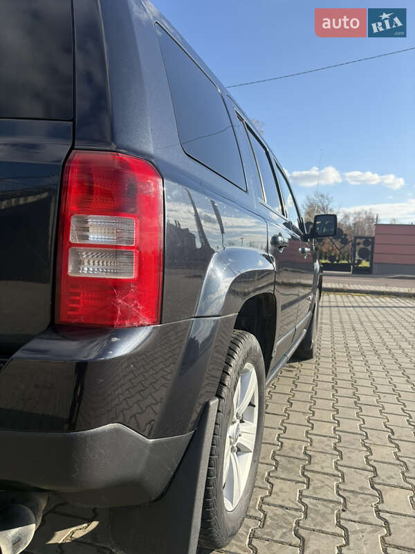 Внедорожник / Кроссовер Jeep Patriot 2013 в Бориславе