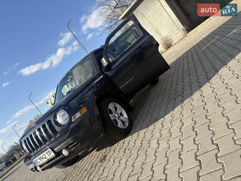 Внедорожник / Кроссовер Jeep Patriot 2013 в Бориславе