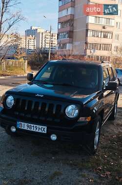 Позашляховик / Кросовер Jeep Patriot 2016 в Києві