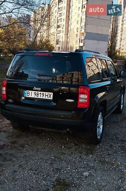 Позашляховик / Кросовер Jeep Patriot 2016 в Києві