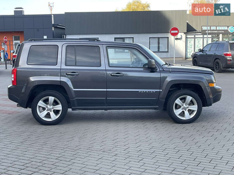 Внедорожник / Кроссовер Jeep Patriot 2015 в Житомире