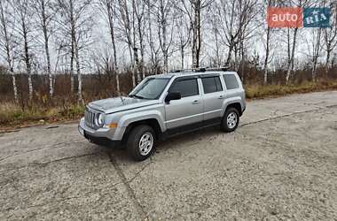 Внедорожник / Кроссовер Jeep Patriot 2014 в Хмельницком