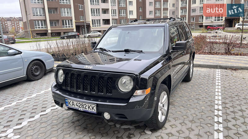 Внедорожник / Кроссовер Jeep Patriot 2012 в Обухове