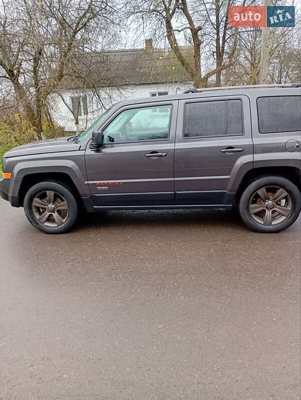 Позашляховик / Кросовер Jeep Patriot 2016 в Рівному фото 4 Позашляховик / Кросовер Jeep Patriot 2016 в Рівному