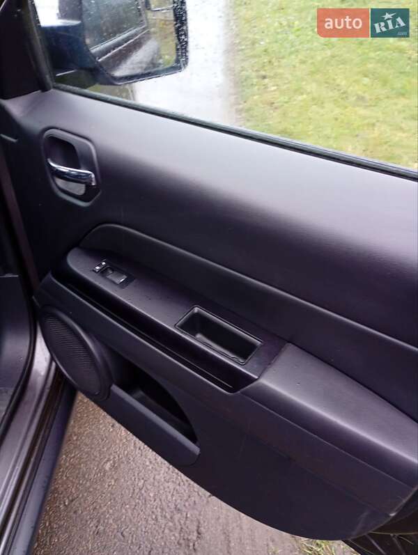 Позашляховик / Кросовер Jeep Patriot 2016 в Рівному фото 14 Позашляховик / Кросовер Jeep Patriot 2016 в Рівному