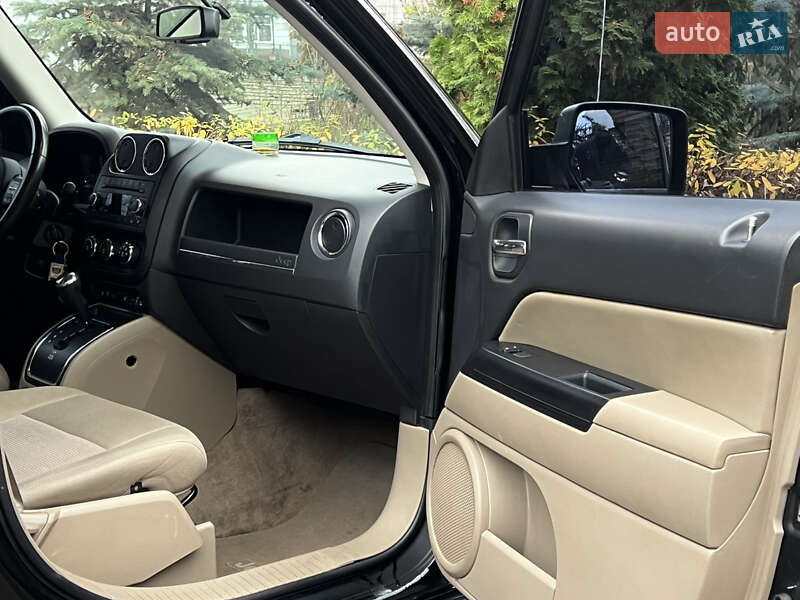 Внедорожник / Кроссовер Jeep Patriot 2012 в Киеве