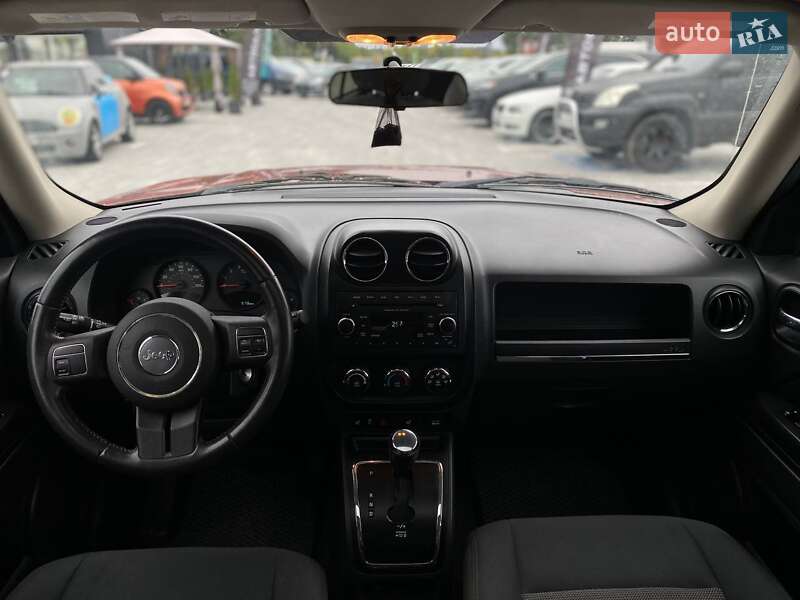 Внедорожник / Кроссовер Jeep Patriot 2012 в Киеве
