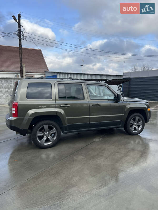 Позашляховик / Кросовер Jeep Patriot 2015 в Білій Церкві