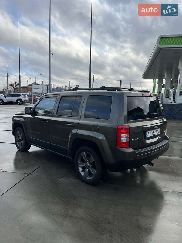 Позашляховик / Кросовер Jeep Patriot 2015 в Білій Церкві