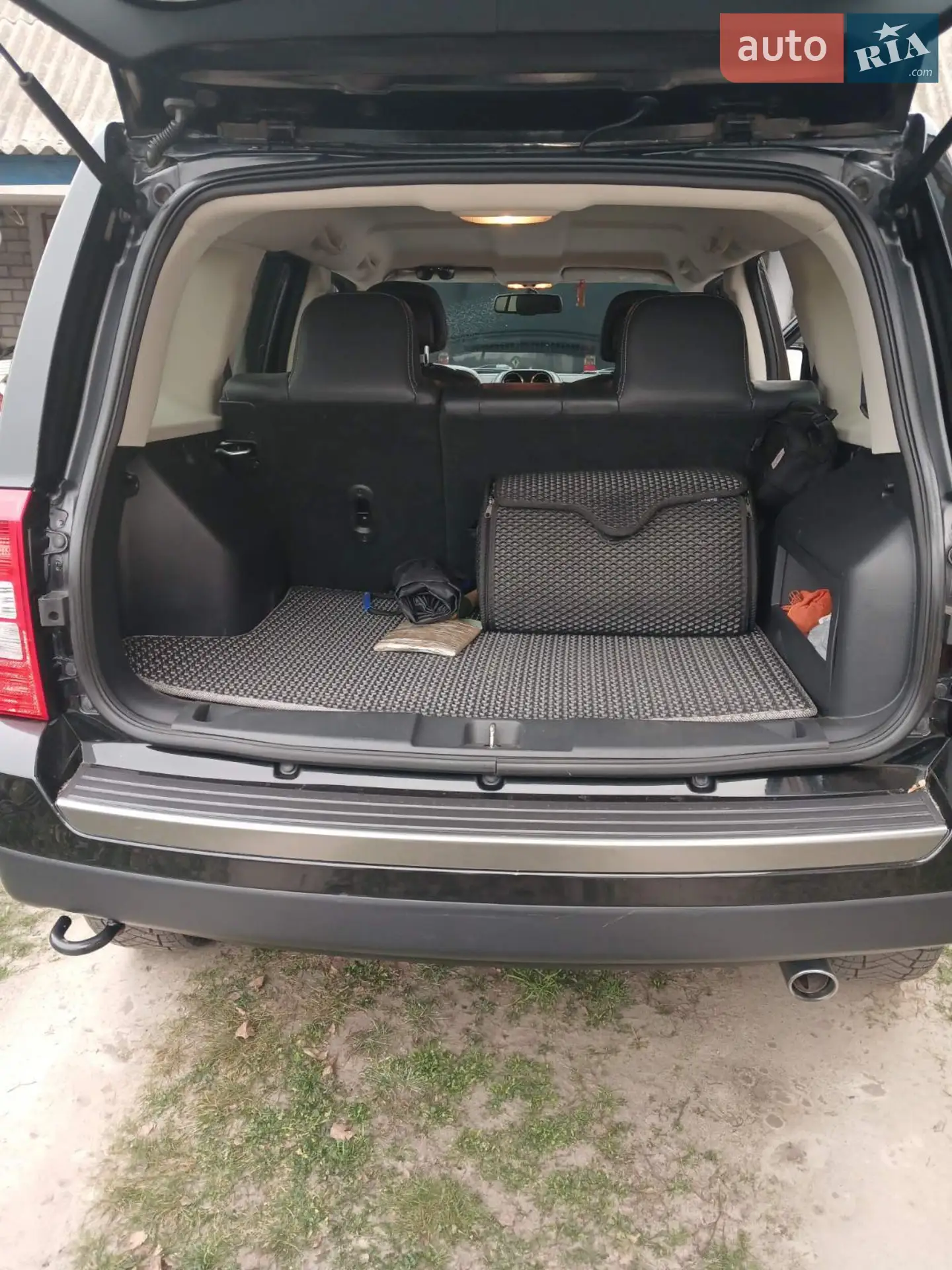 2016 Jeep Liberty (Patriot) - мініатюра 8