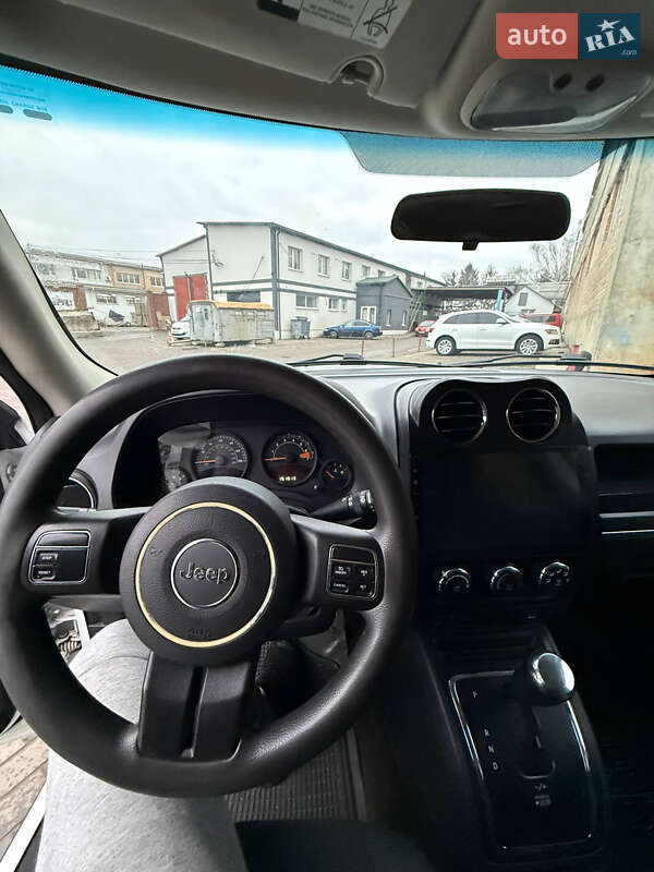 Позашляховик / Кросовер Jeep Patriot 2014 в Рівному