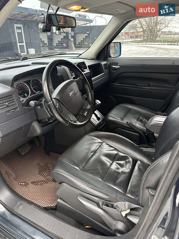 Внедорожник / Кроссовер Jeep Patriot 2008 в Николаеве