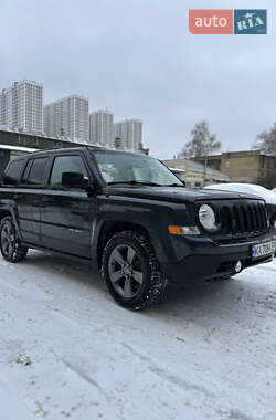 Внедорожник / Кроссовер Jeep Patriot 2015 в Киеве