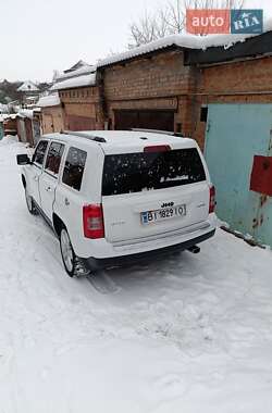 Внедорожник / Кроссовер Jeep Patriot 2016 в Лубнах