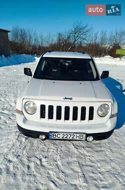 Позашляховик / Кросовер Jeep Patriot 2012 в Золочеві