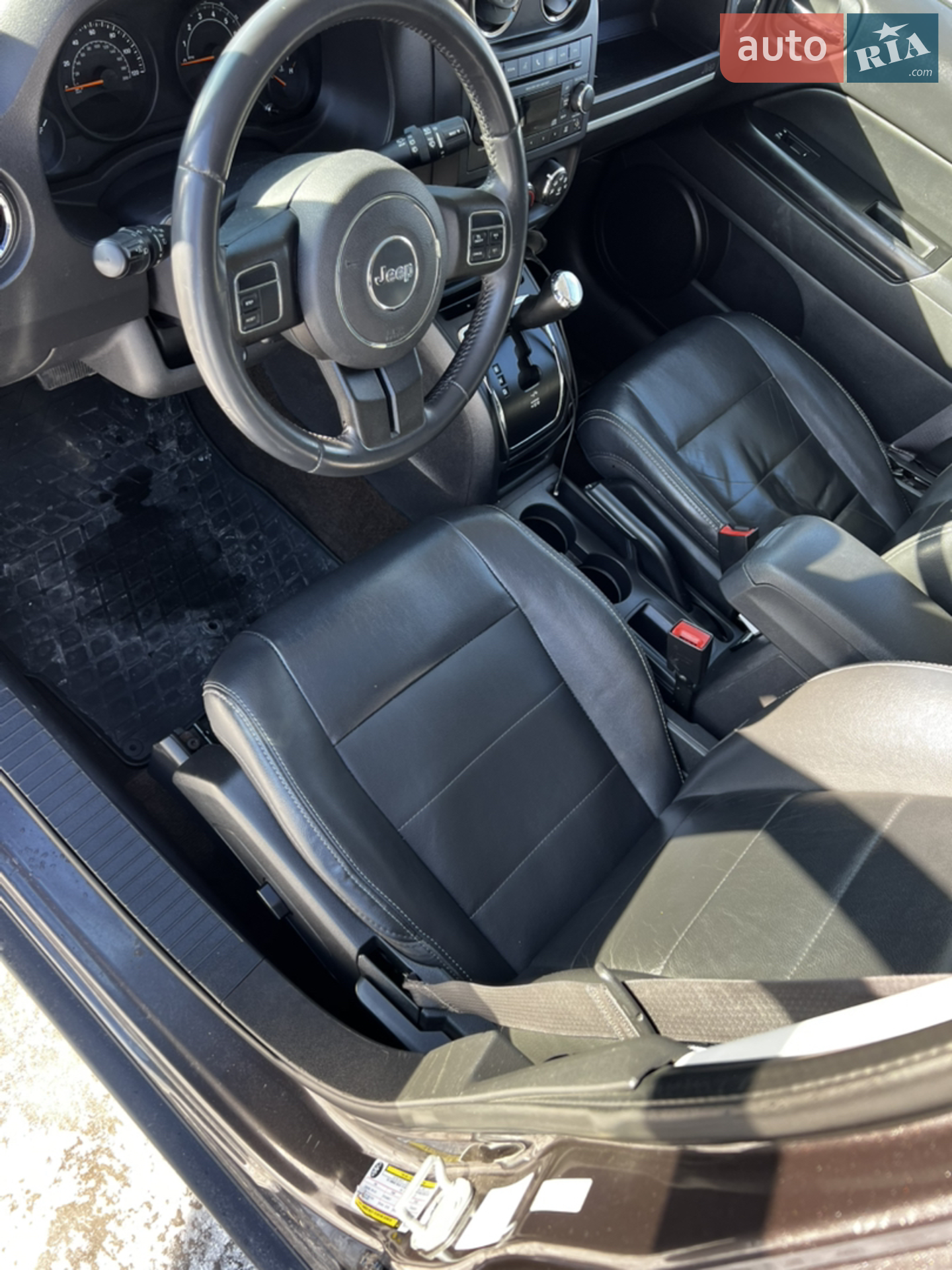 2014 Jeep Liberty (Patriot) - мініатюра 9