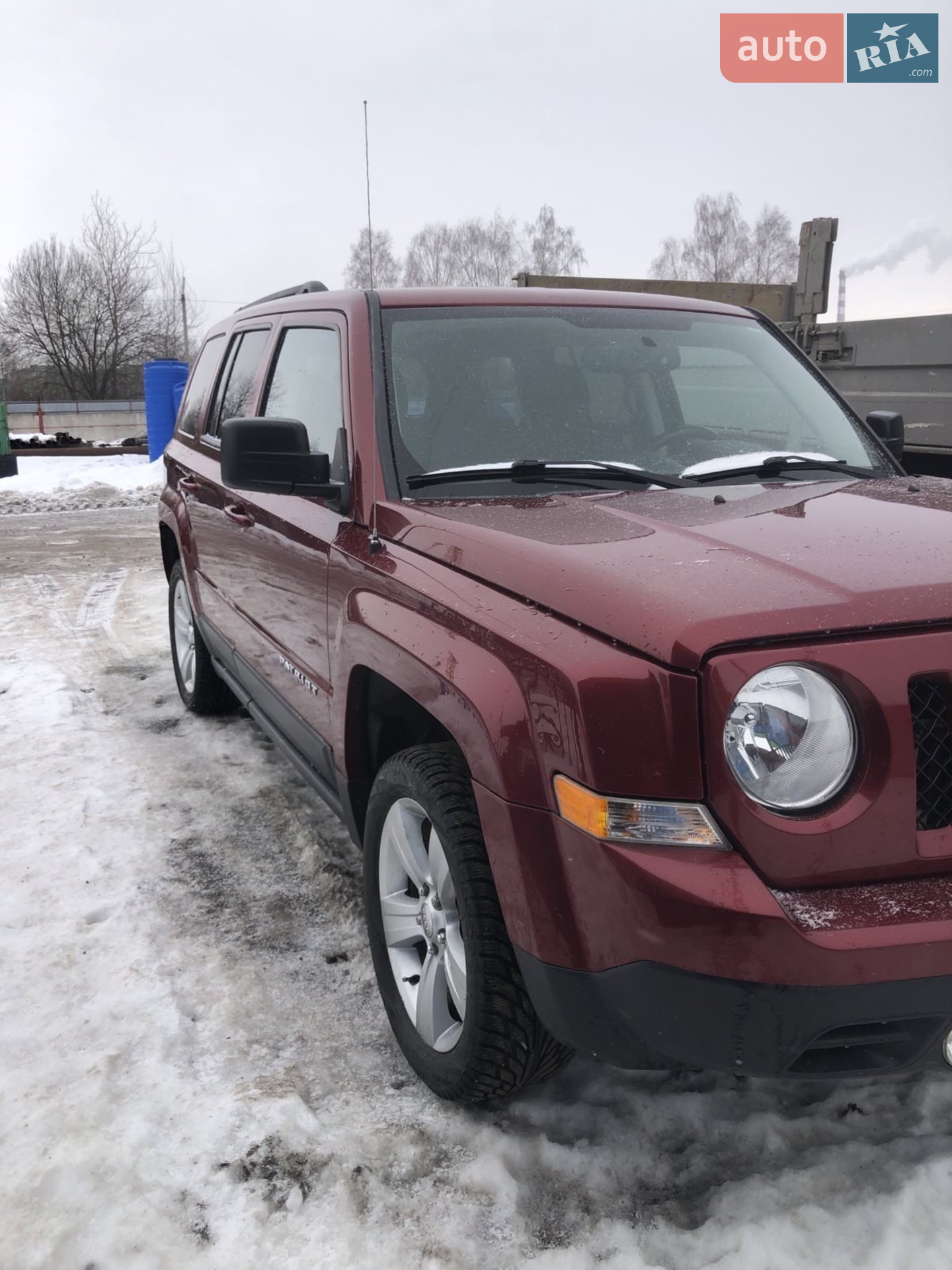 2015 Jeep Liberty (Patriot) - мініатюра 3