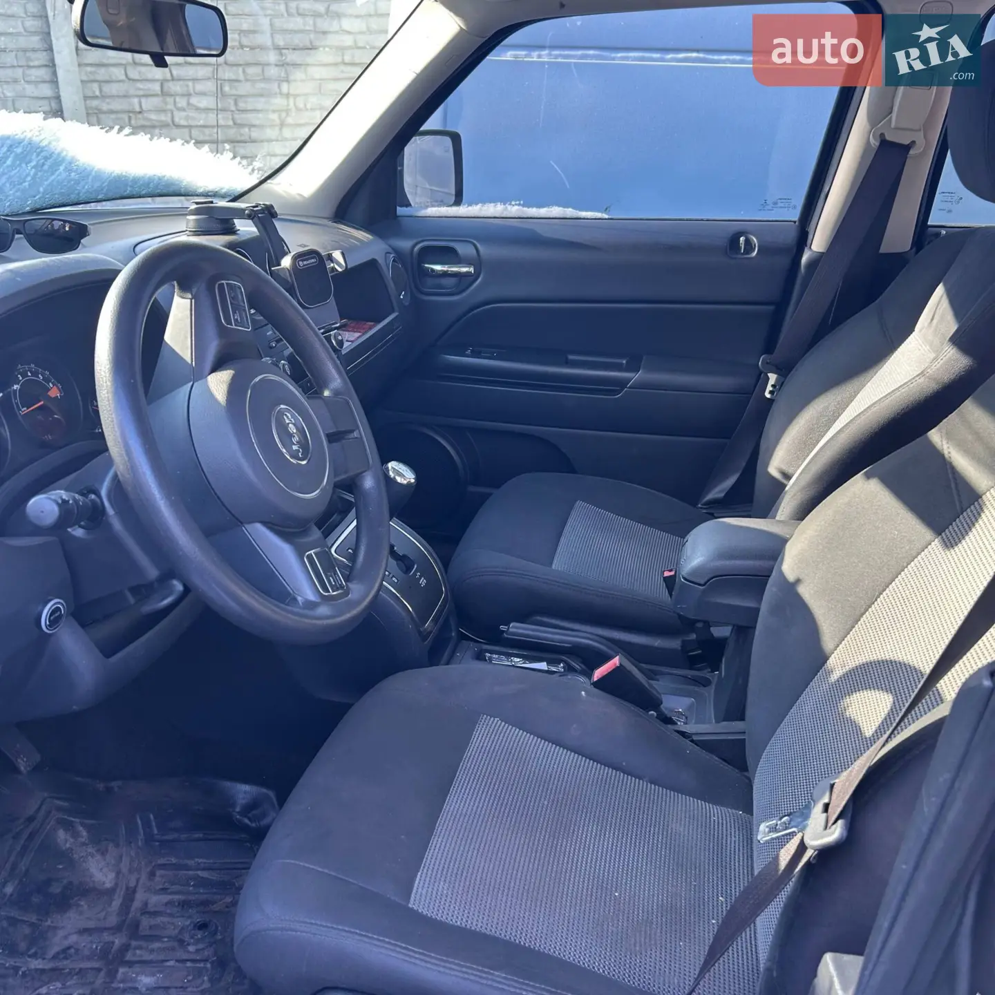 2014 Jeep Liberty (Patriot) - мініатюра 9
