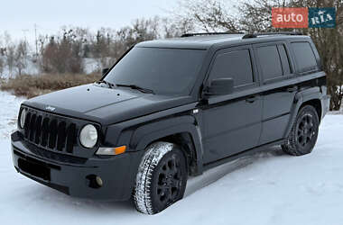 Внедорожник / Кроссовер Jeep Patriot 2007 в Изяславе