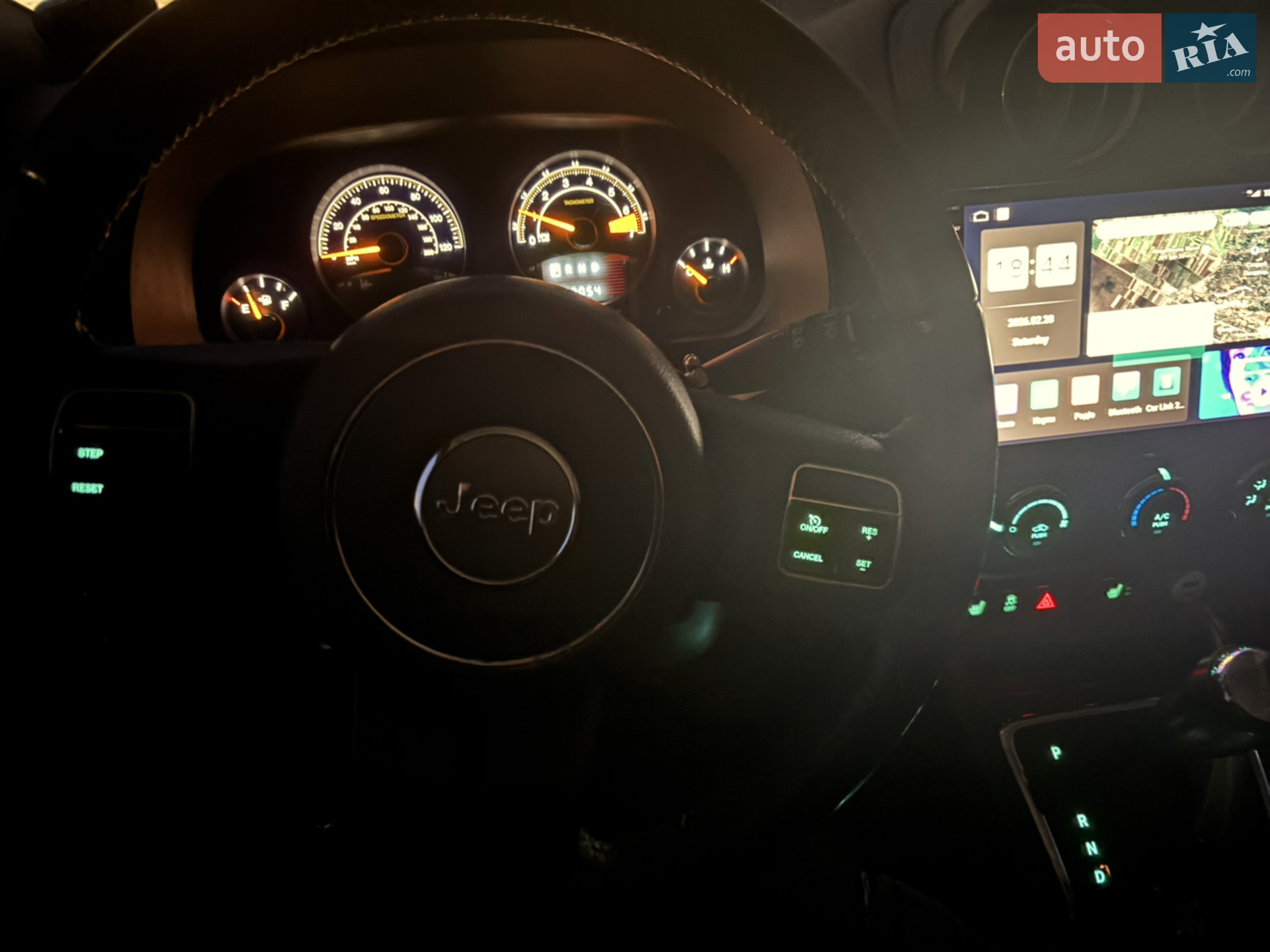 2015 Jeep Liberty (Patriot) - мініатюра 17