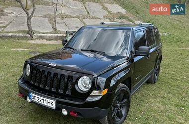 Внедорожник / Кроссовер Jeep Patriot 2015 в Львове