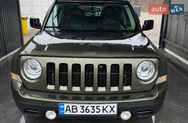 Внедорожник / Кроссовер Jeep Patriot 2015 в Хмельнике