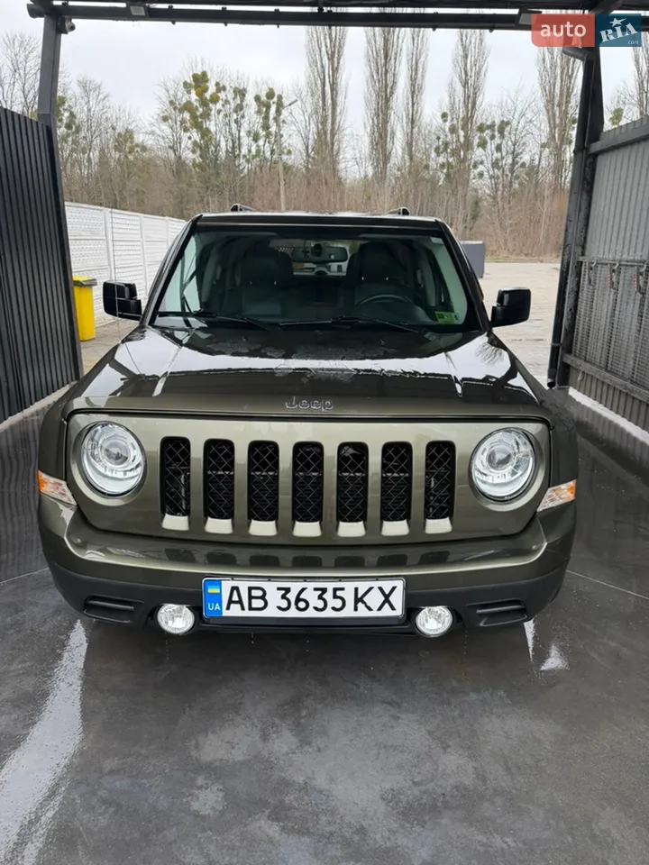 2014 Jeep Liberty (Patriot) - мініатюра 26