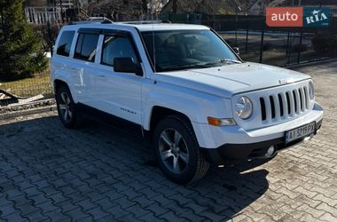 Внедорожник / Кроссовер Jeep Patriot 2016 в Ворзеле