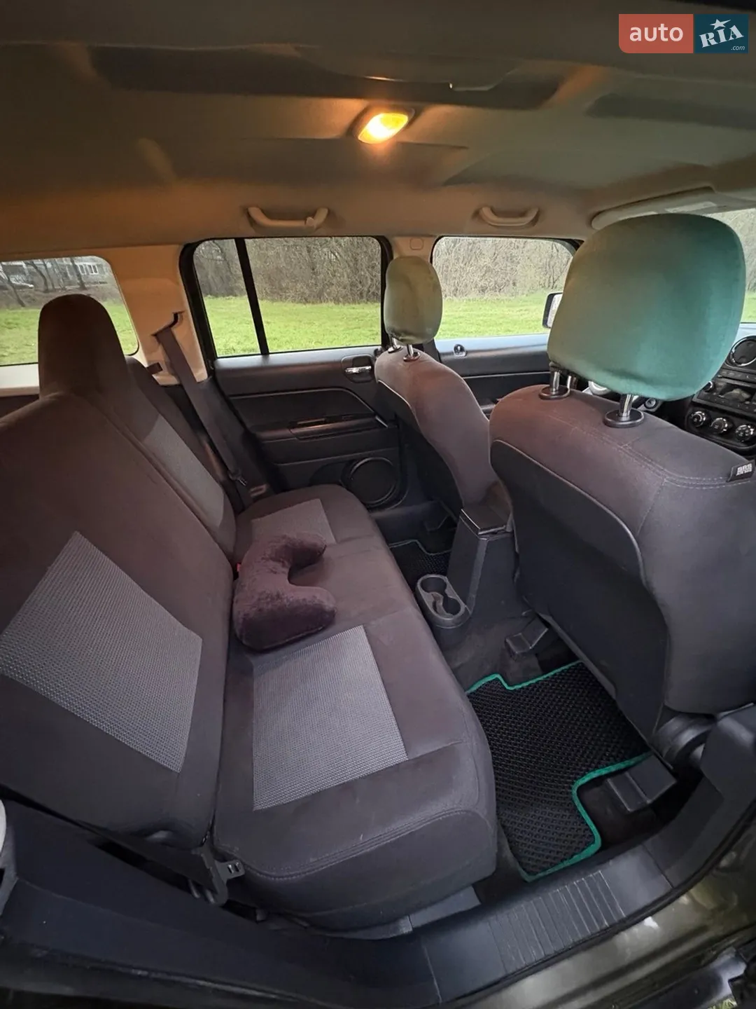 2015 Jeep Liberty (Patriot) - мініатюра 3